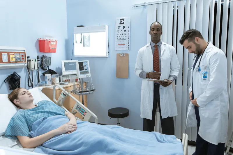 Decoding the White Coats and Scrubs: Who Does What on Your Hospital Care Team